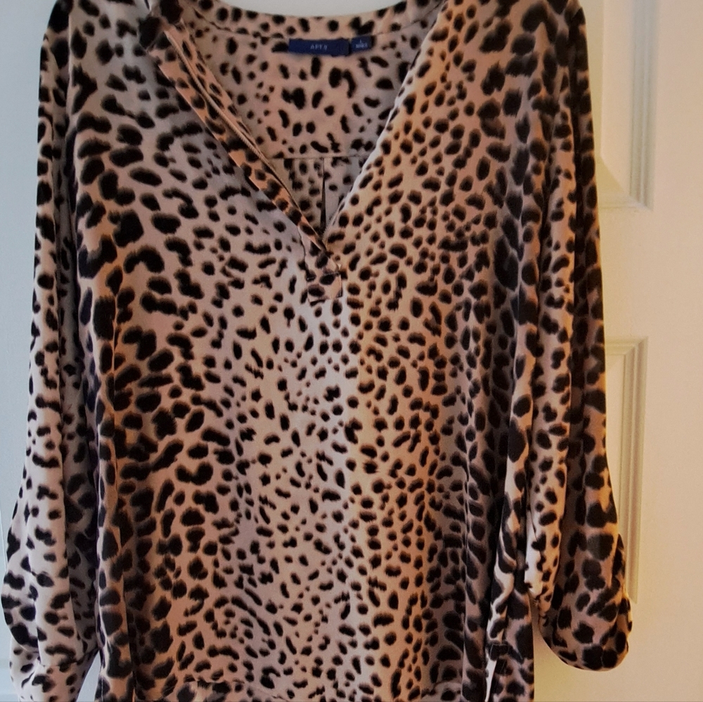 Quarter zip, leopard, blouse